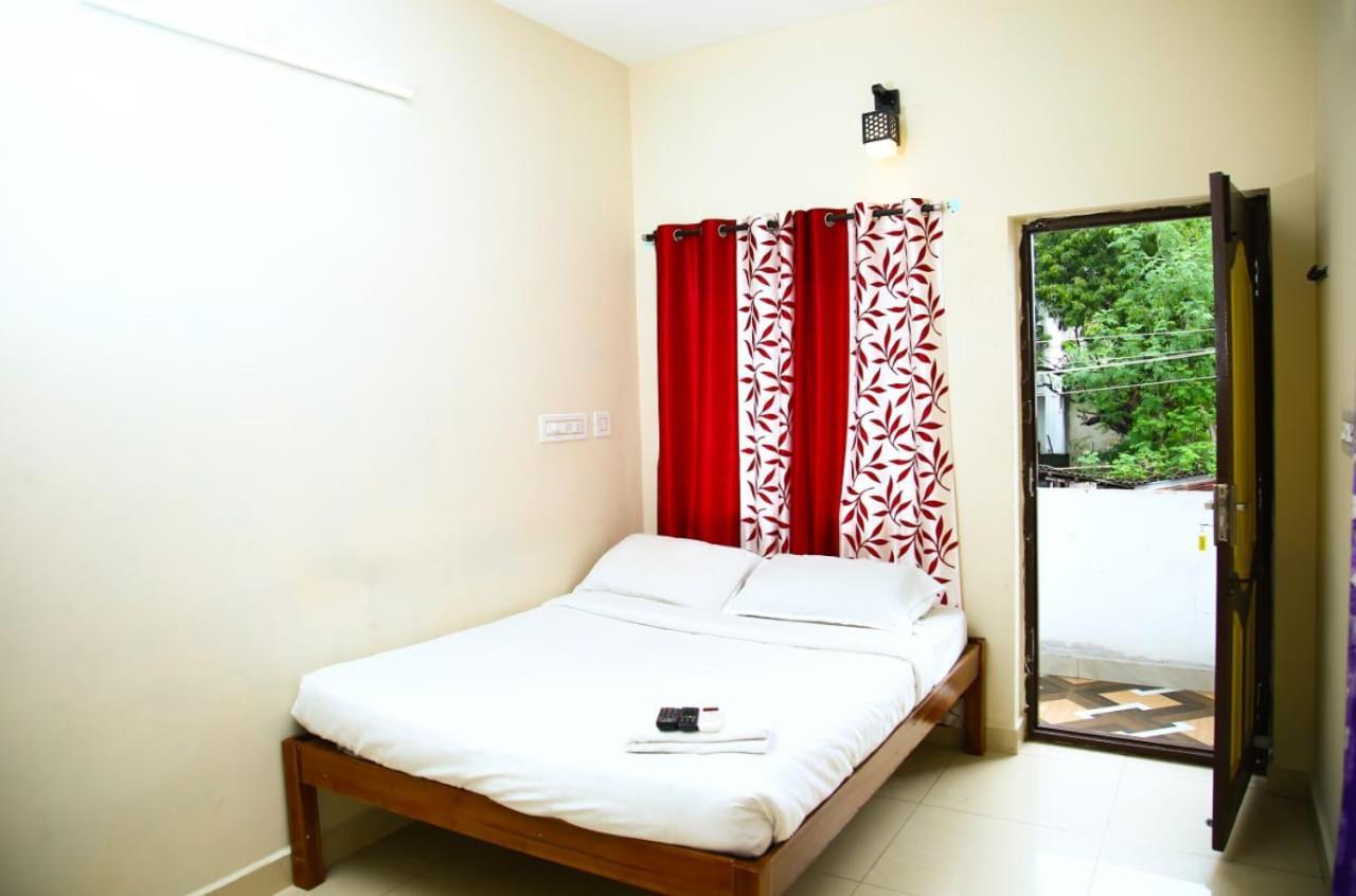 ‌‌Florence Guest House Pondicherry Exterior photo